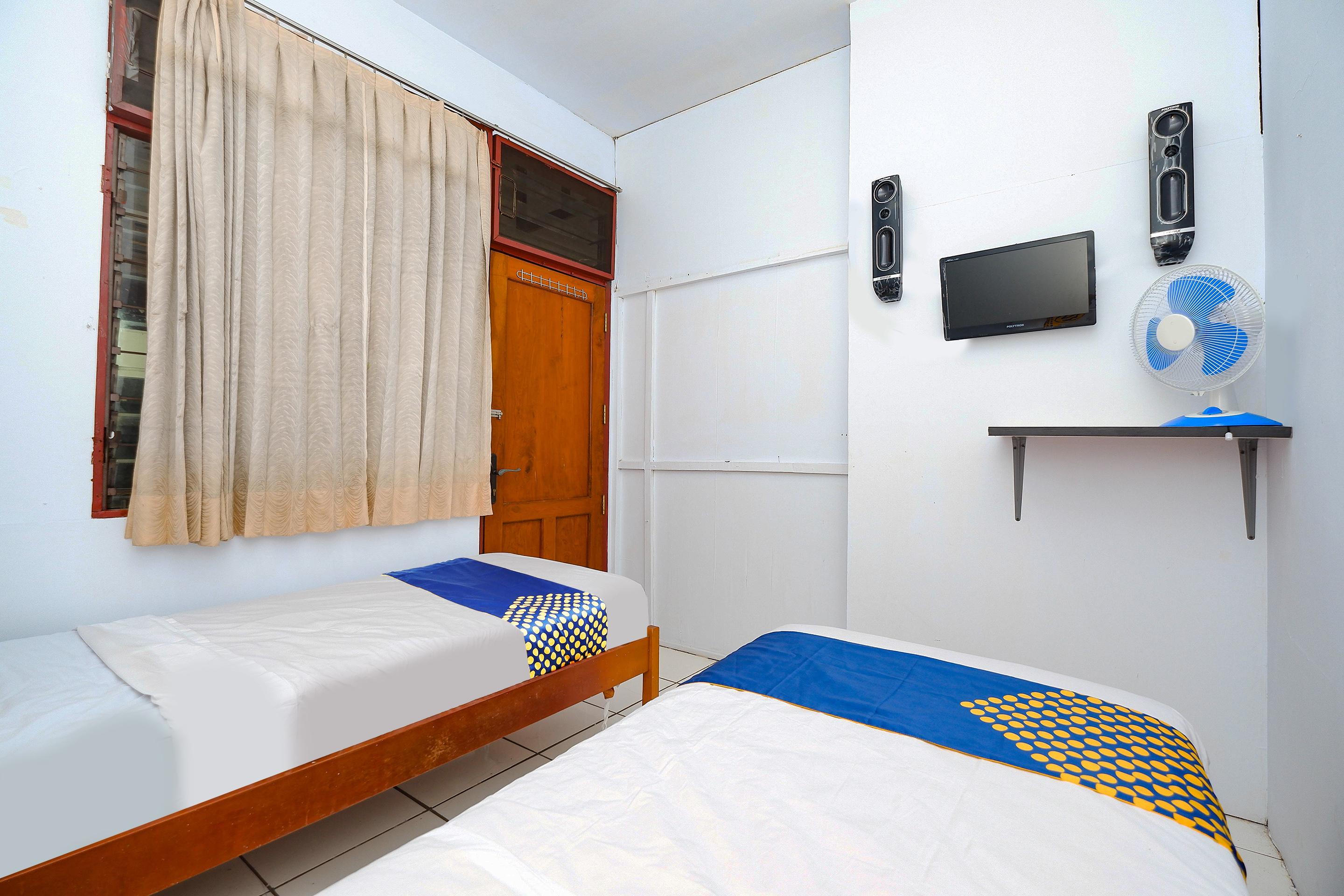 Oyo 2240 Simpang Tujuh Residence Kudus المظهر الخارجي الصورة